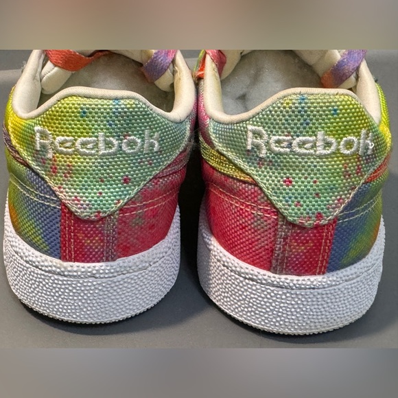 Reebok Club C 85 "All Types of Love" (2020) - Picture 5 of 7